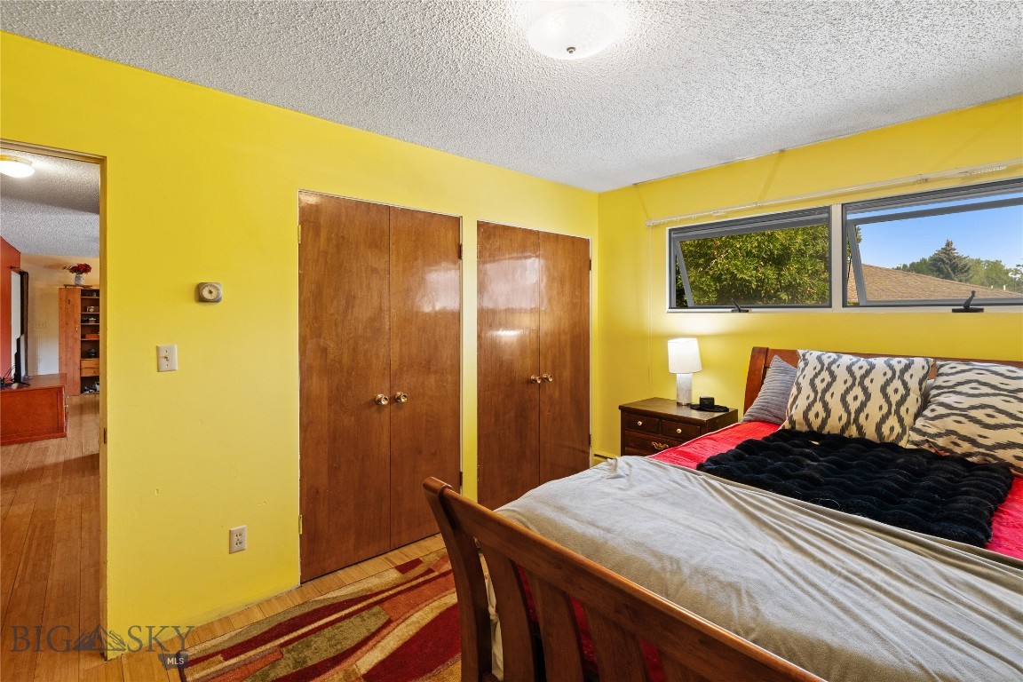 922 W Beall Street Property Photo 18