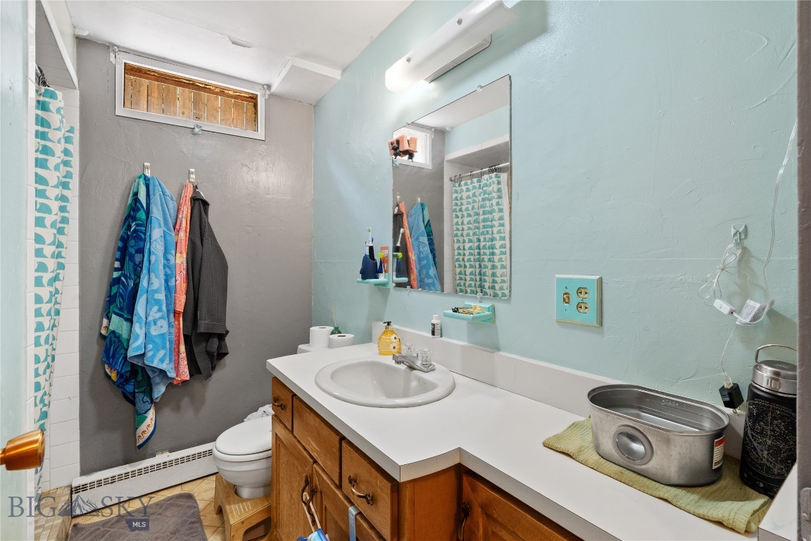 922 W Beall Street Property Photo 26