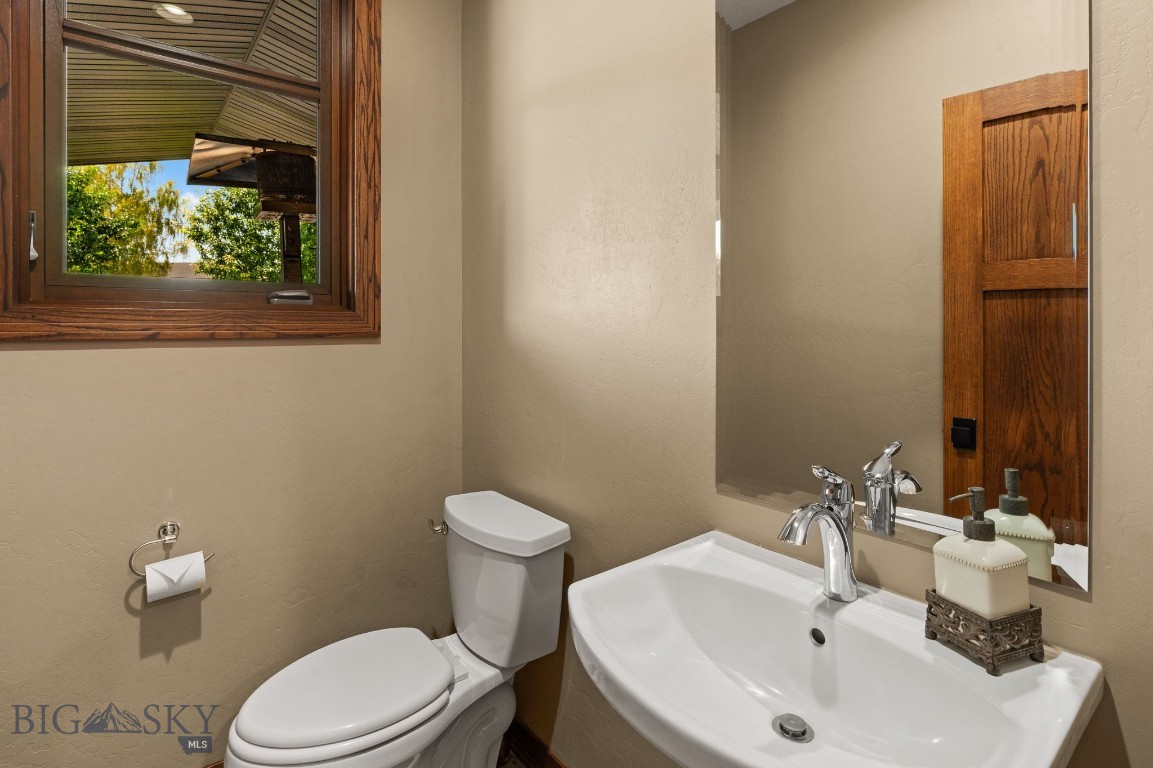 209 Kunje Boulevard Property Photo 11