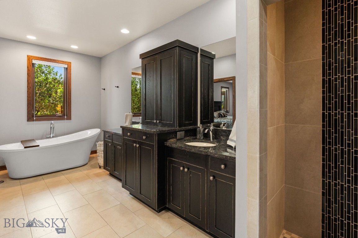 209 Kunje Boulevard Property Photo 15