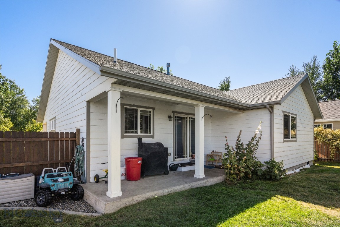 1235 Hunters Way Property Photo 51