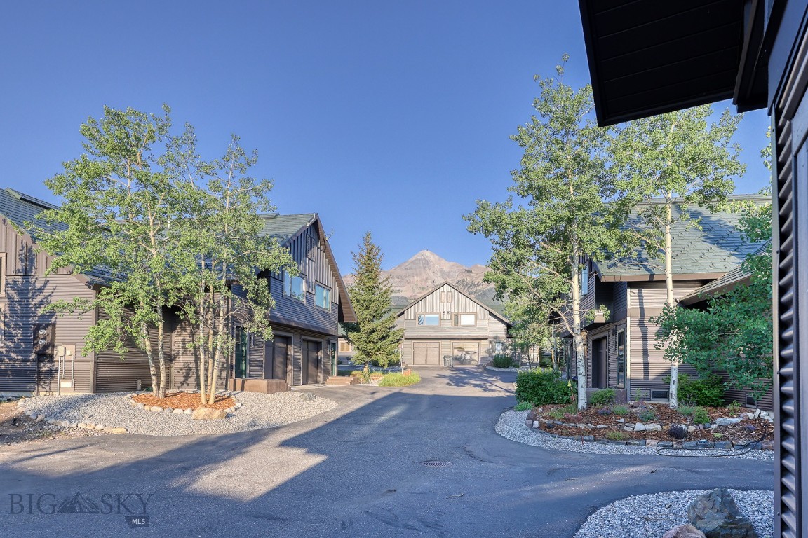 6 Bison Run Road Property Photo 4