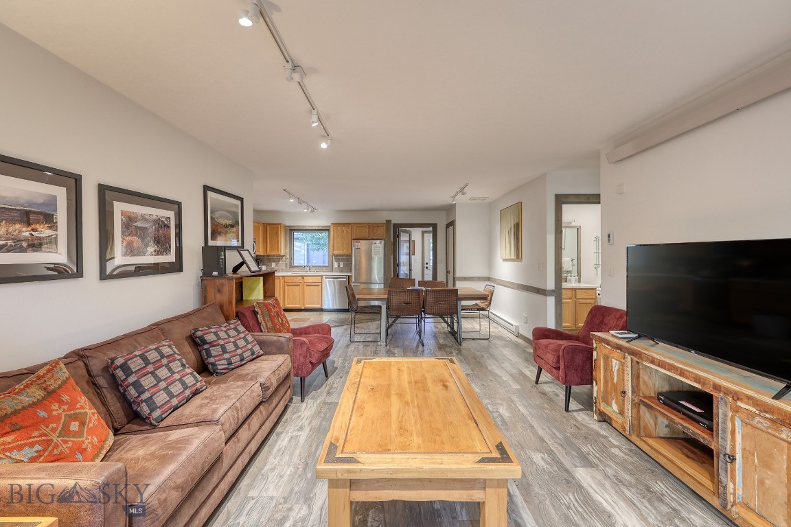 6 Bison Run Road Property Photo 5