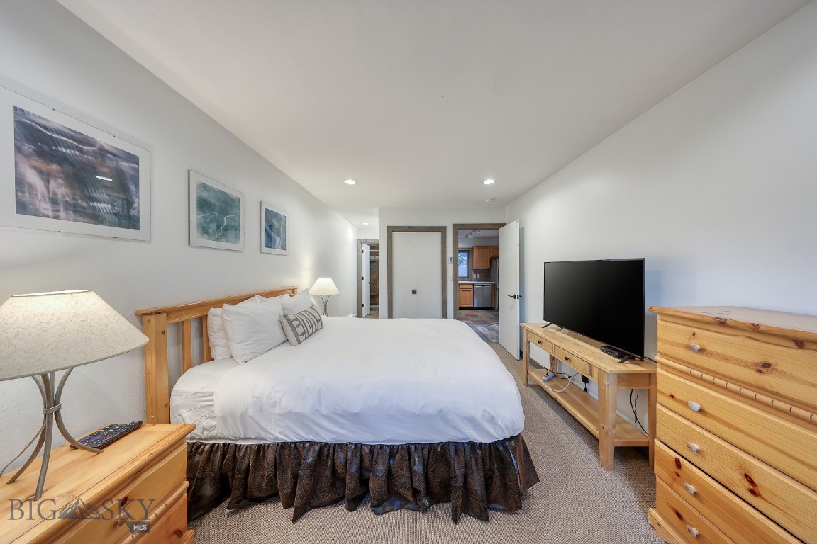 6 Bison Run Road Property Photo 17