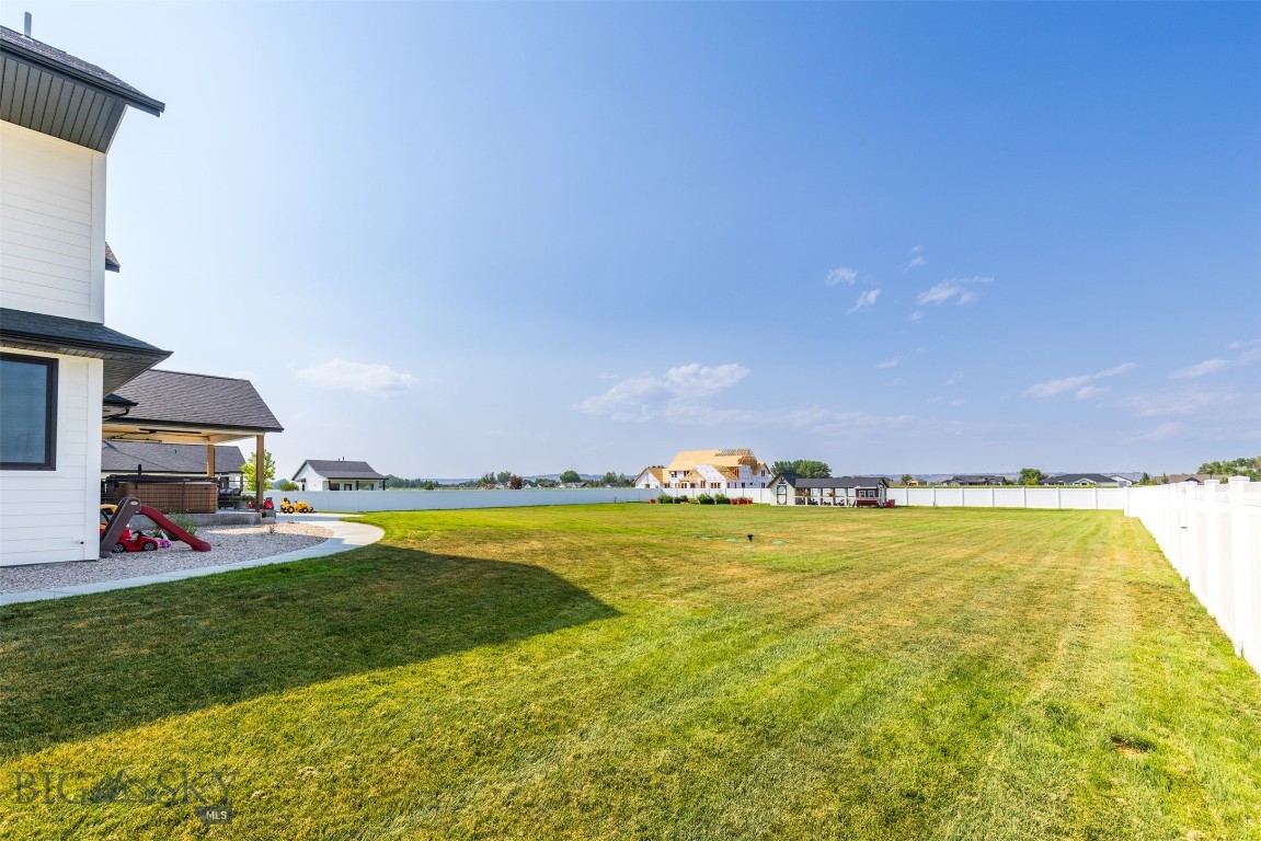6513 Rain Lily Drive Property Photo 21