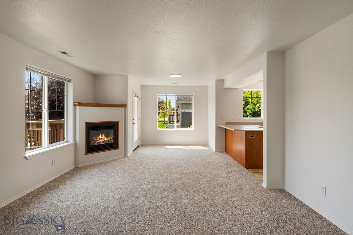 1098 Longbow 3f Property Photo 5