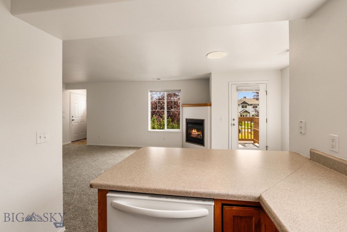 1098 Longbow 3f Property Photo 23