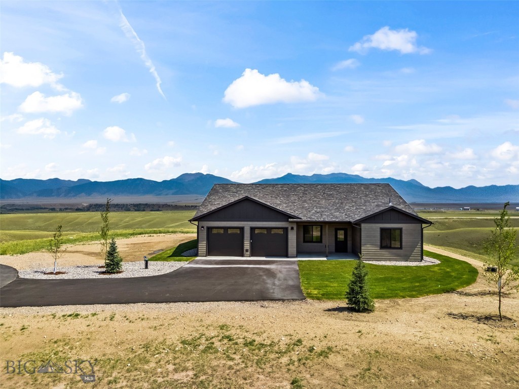 8 Viola View Property Photo 5