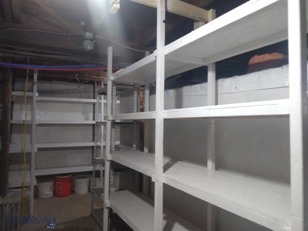 506 Ash Property Photo 3