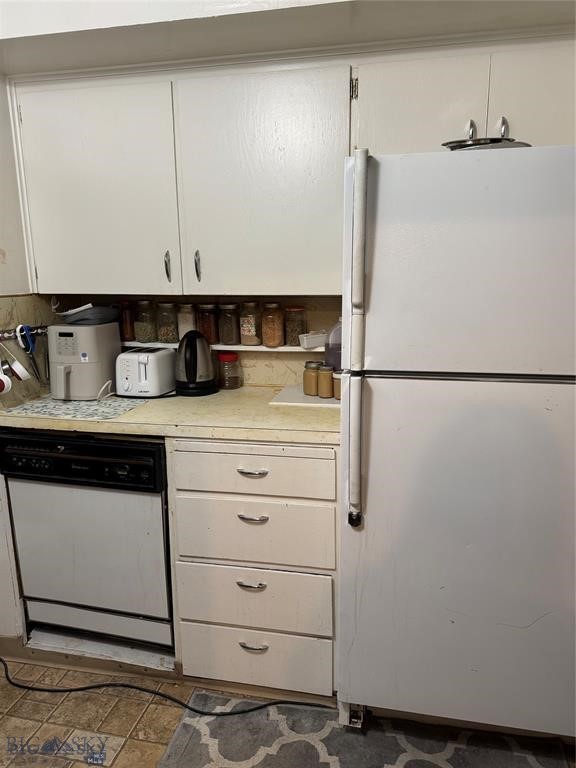 506 Ash Property Photo 7