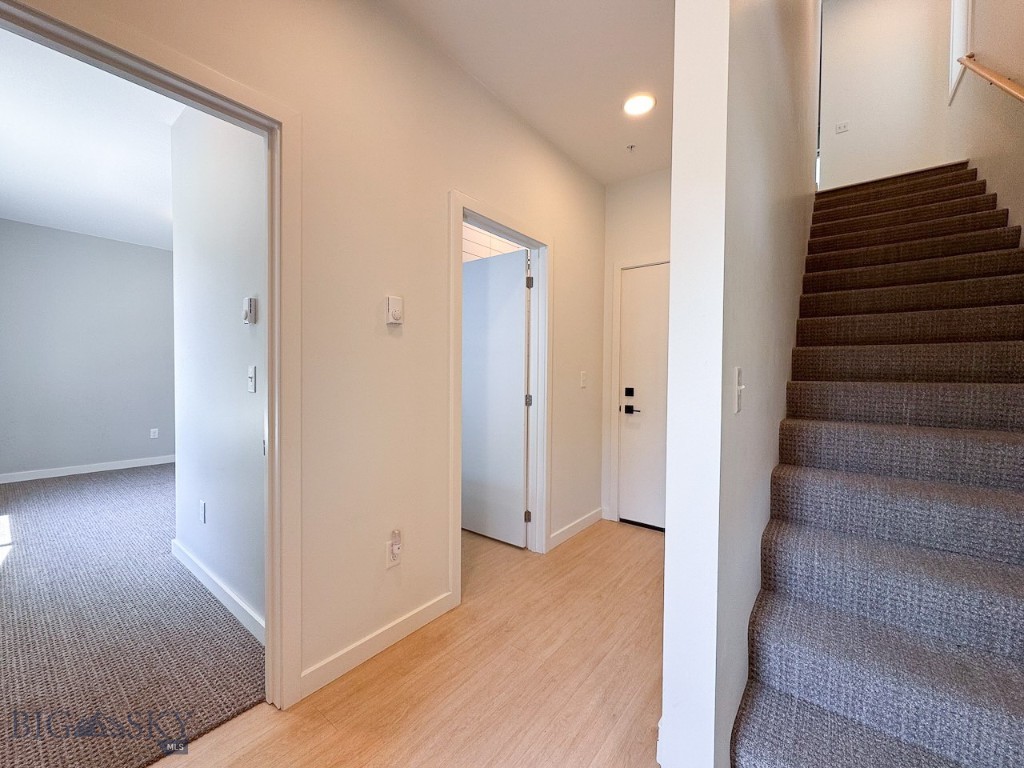 566 Enterprise 22 Property Photo 6