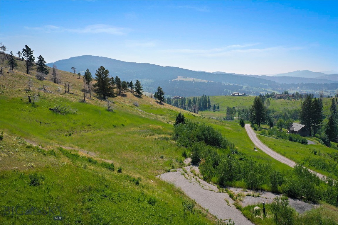712 Beasley Creek Property Photo 15