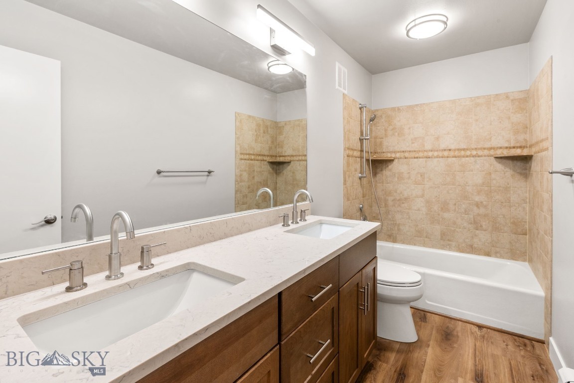 3100 Wagonwheel Road 1 Property Photo 23