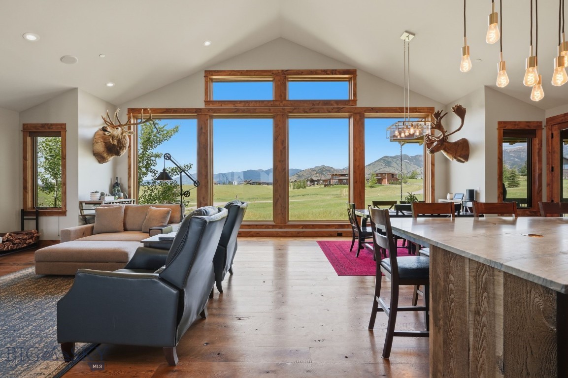 46 Moon Shadow Drive Property Photo 6