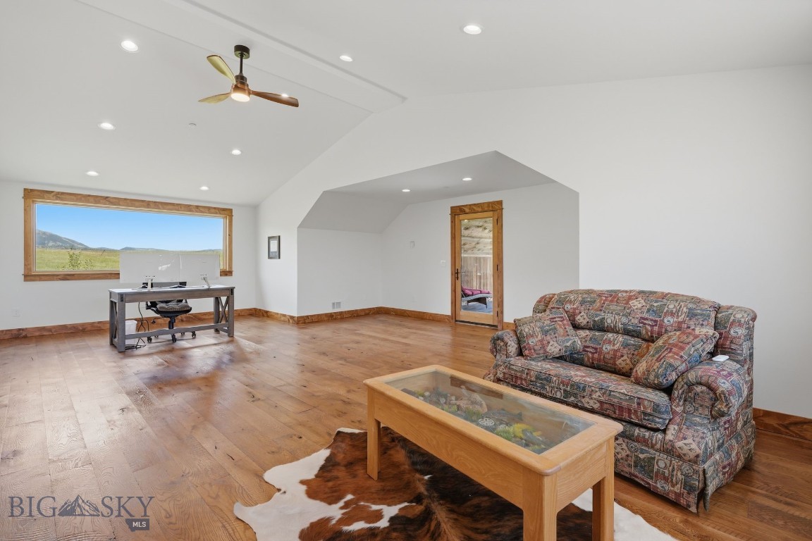 46 Moon Shadow Drive Property Photo 38