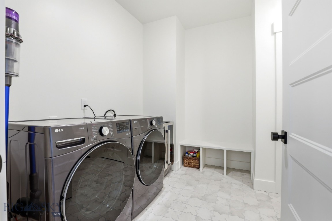 279 Delano Drive Property Photo 19