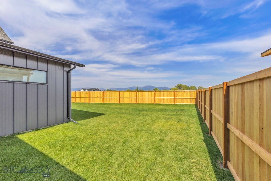 279 Delano Drive Property Photo 33