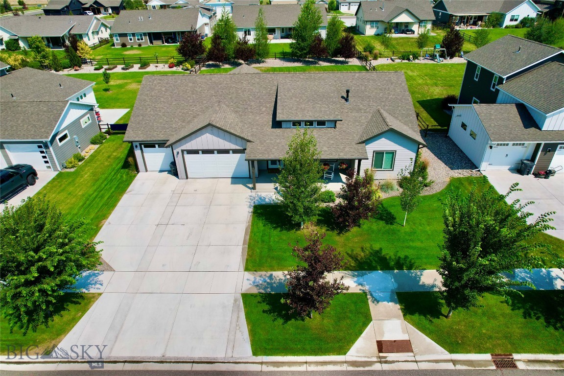 176 Travelers Property Photo 3