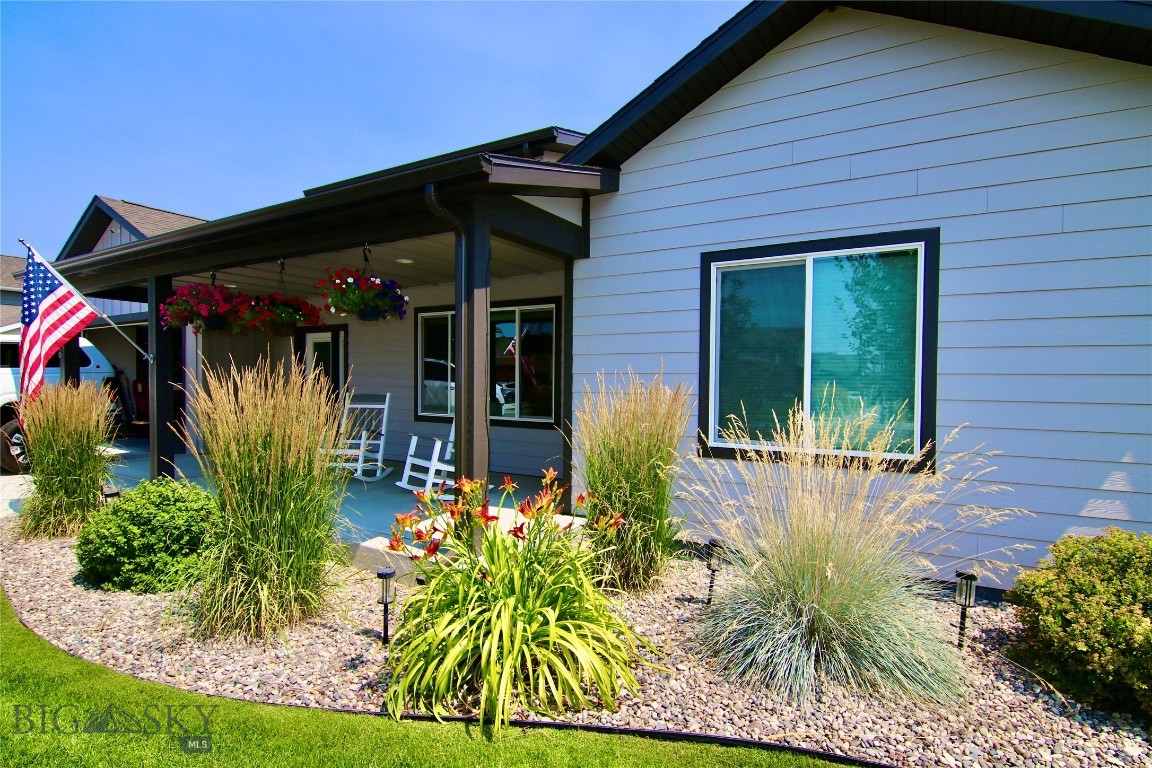 176 Travelers Property Photo 11