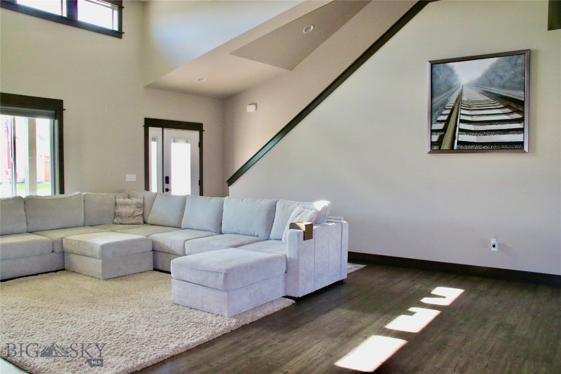 176 Travelers Property Photo 13