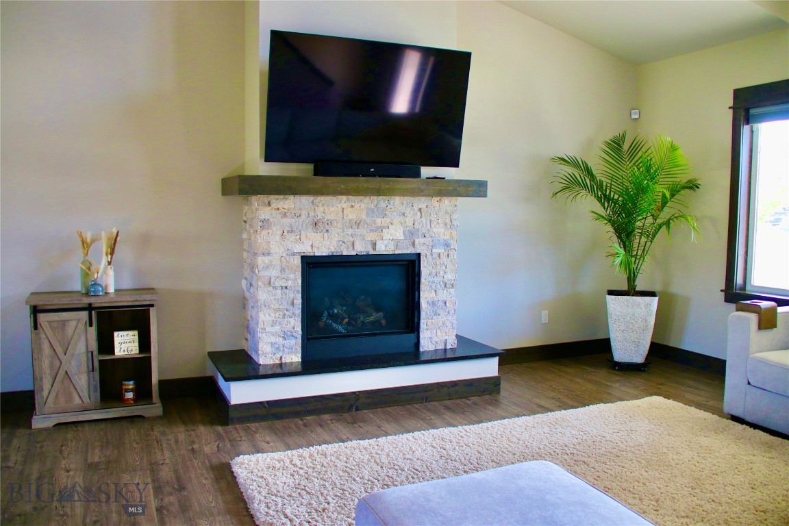 176 Travelers Property Photo 17