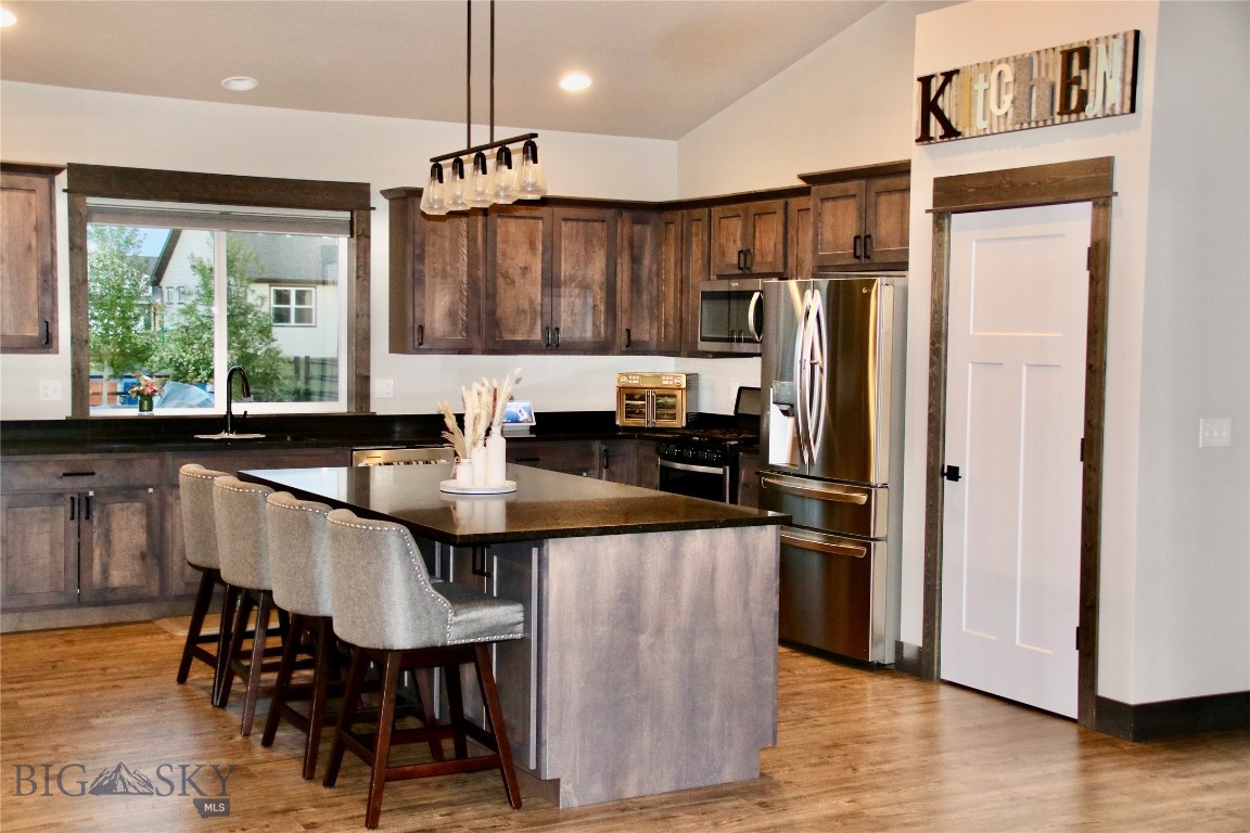 176 Travelers Property Photo 21