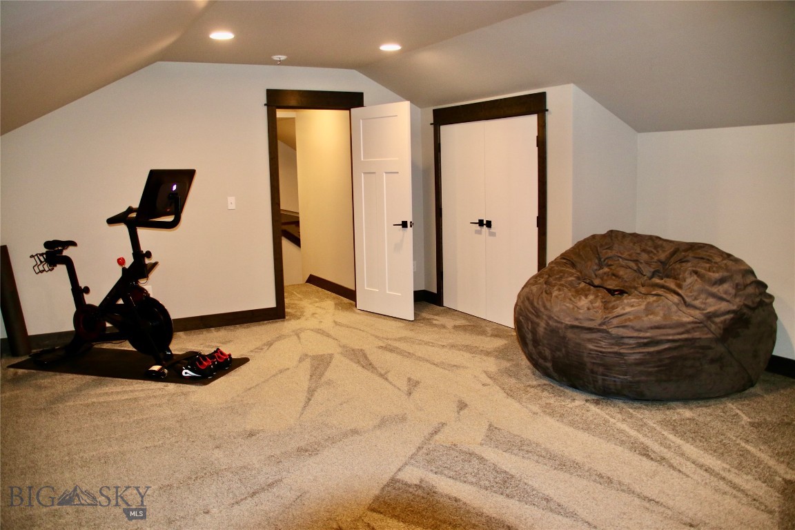 176 Travelers Property Photo 40