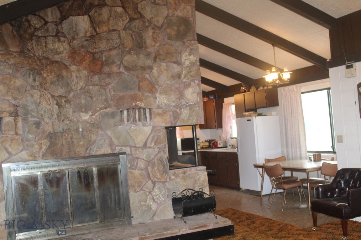 7 East Slope Road Property Photo 5