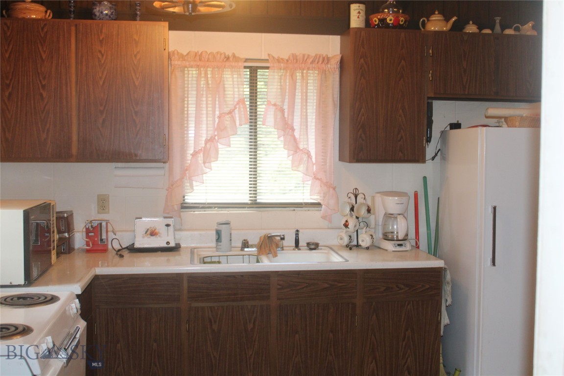 7 East Slope Road Property Photo 21
