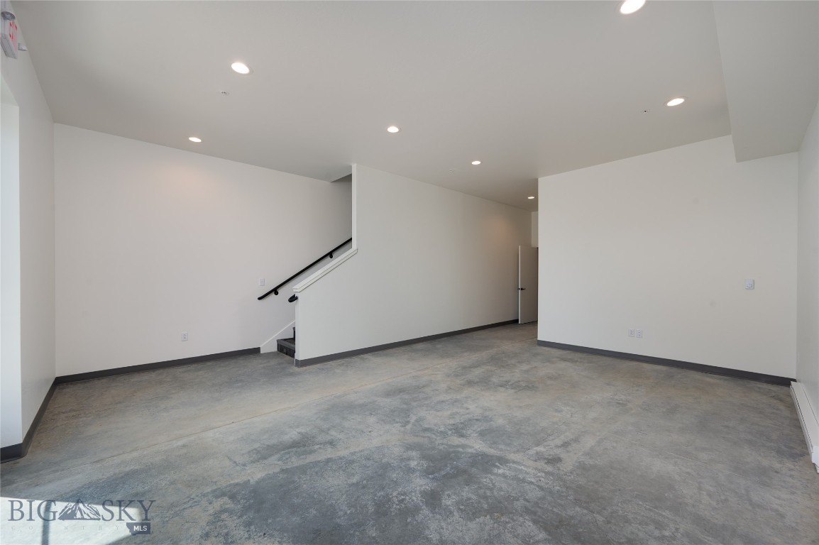 108 Stone River Road B Property Photo 16