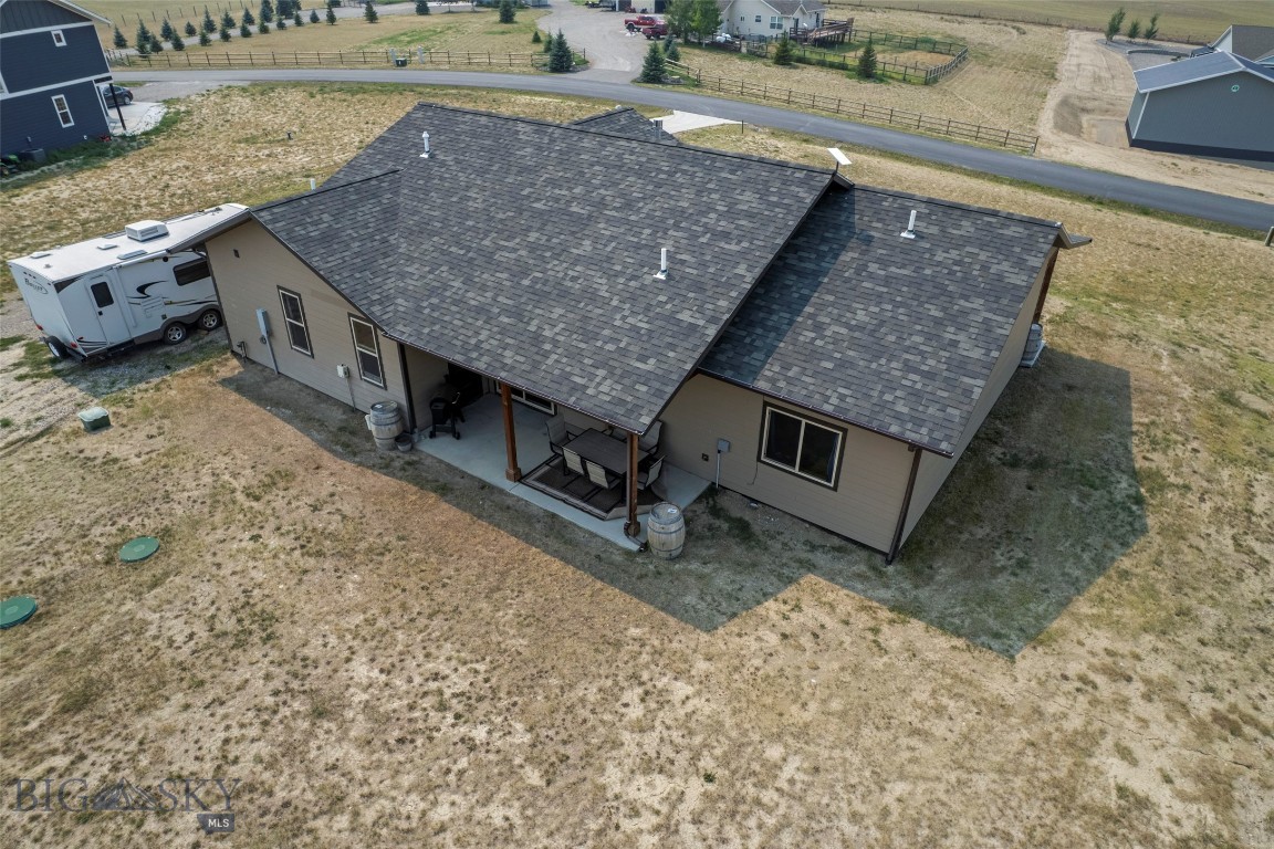 56 Wheatland Meadows Property Photo 3