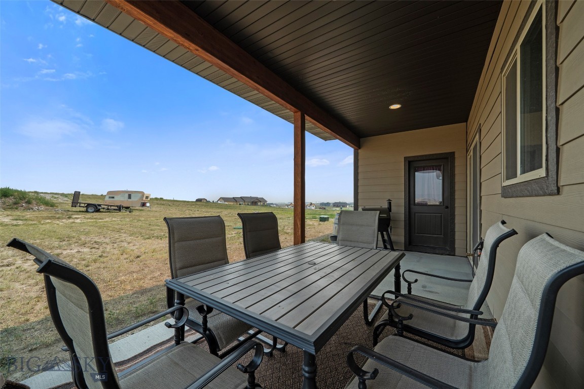 56 Wheatland Meadows Property Photo 7