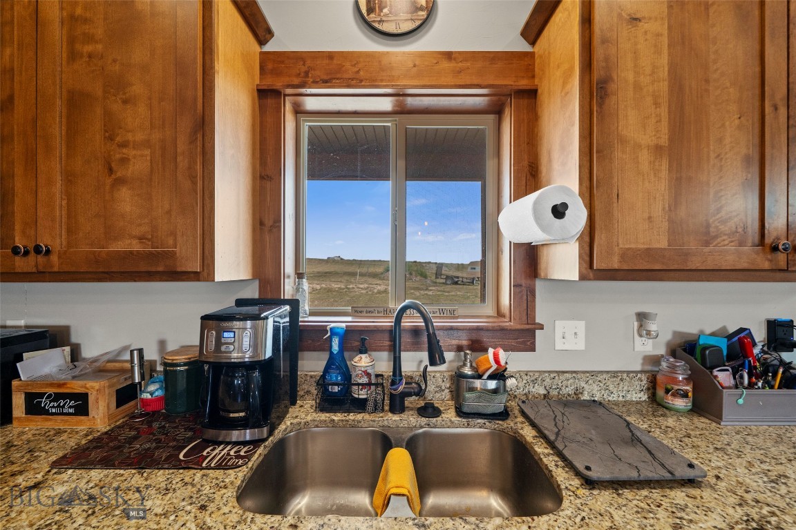 56 Wheatland Meadows Property Photo 20