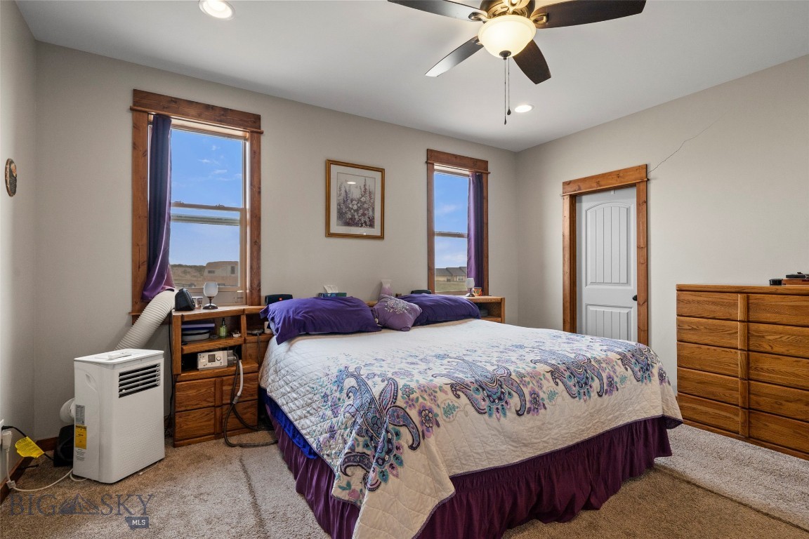 56 Wheatland Meadows Property Photo 26