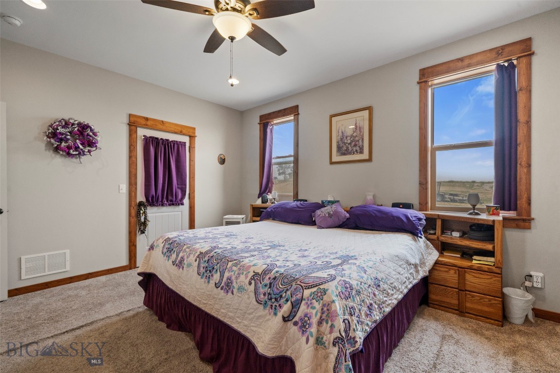 56 Wheatland Meadows Property Photo 27
