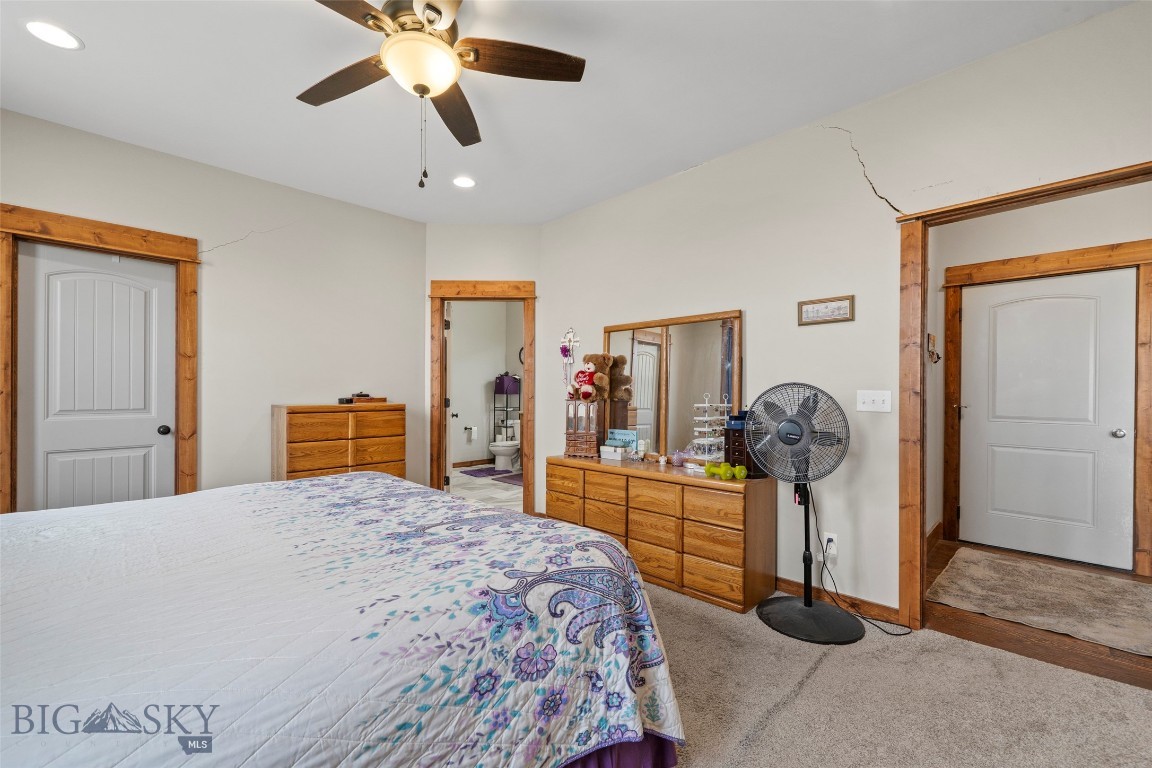 56 Wheatland Meadows Property Photo 29