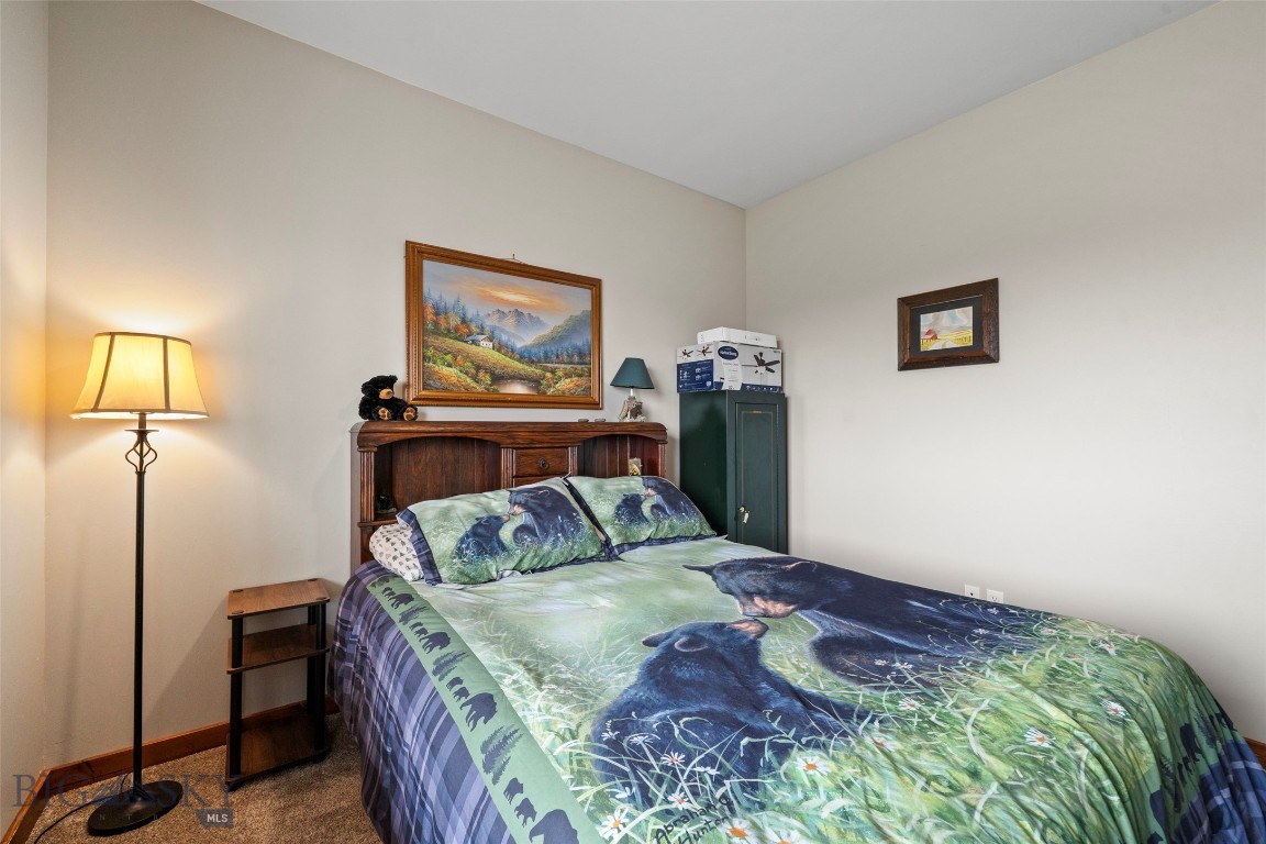 56 Wheatland Meadows Property Photo 36