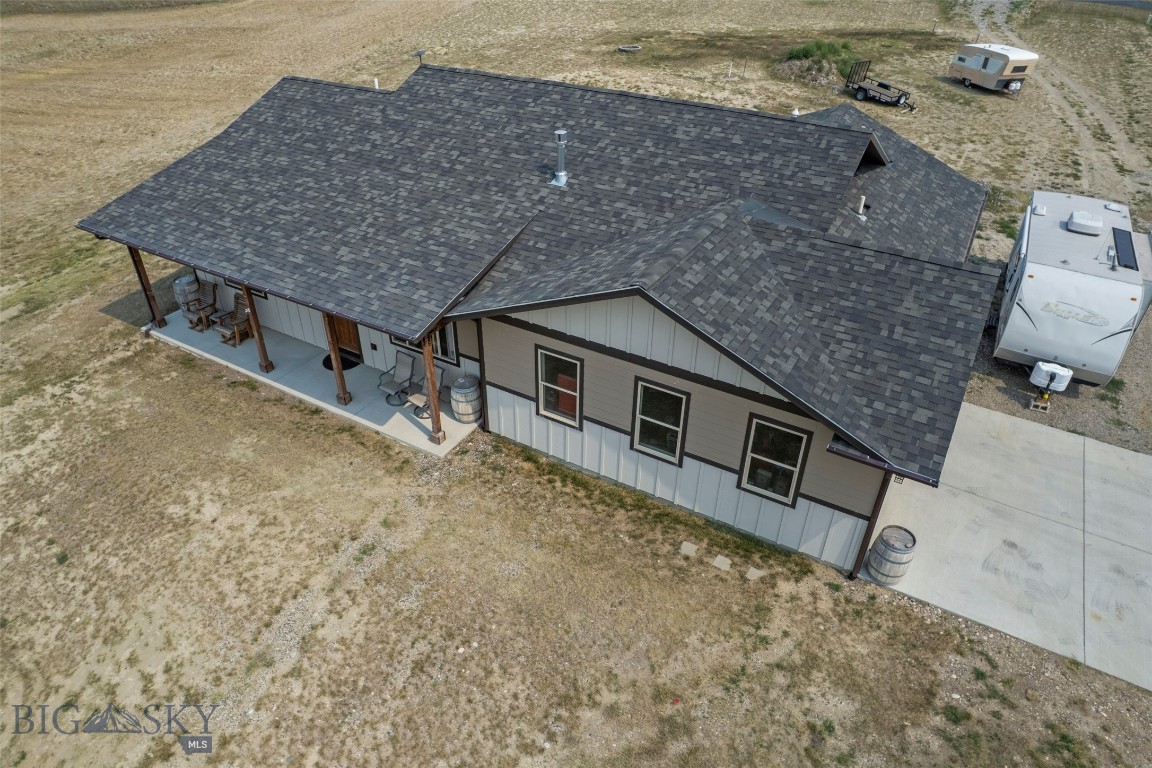 56 Wheatland Meadows Property Photo 49