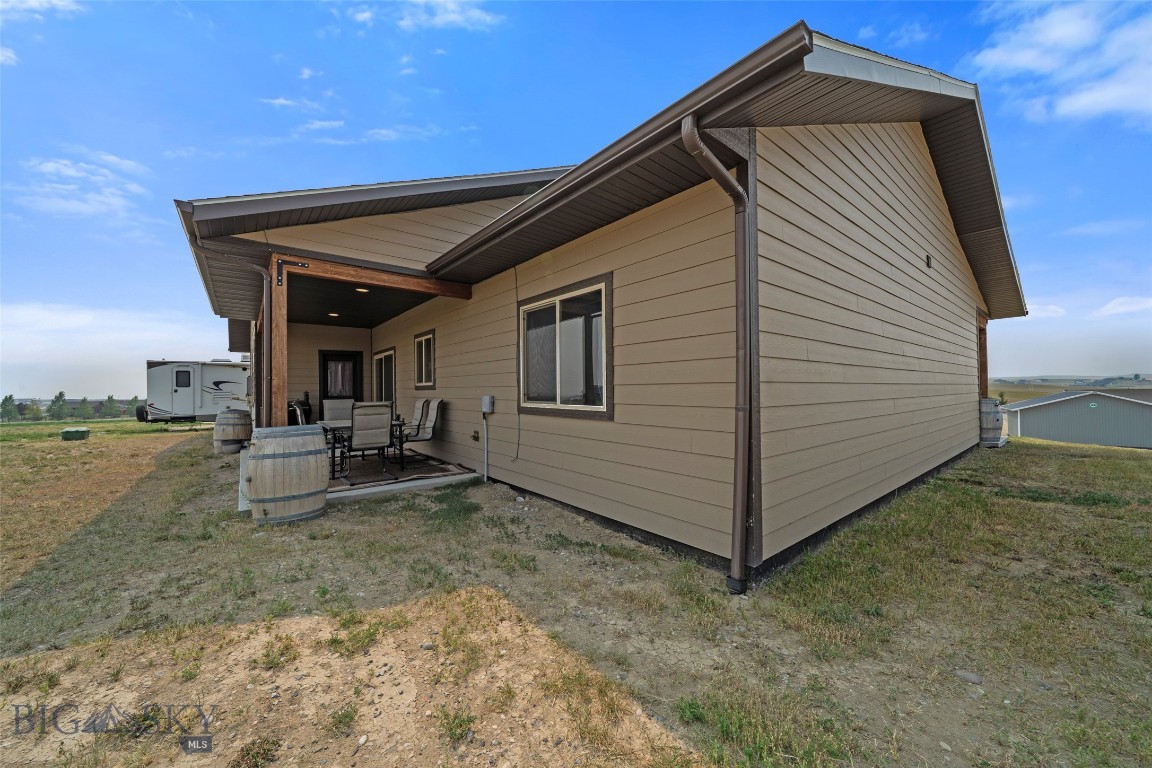 56 Wheatland Meadows Property Photo 53