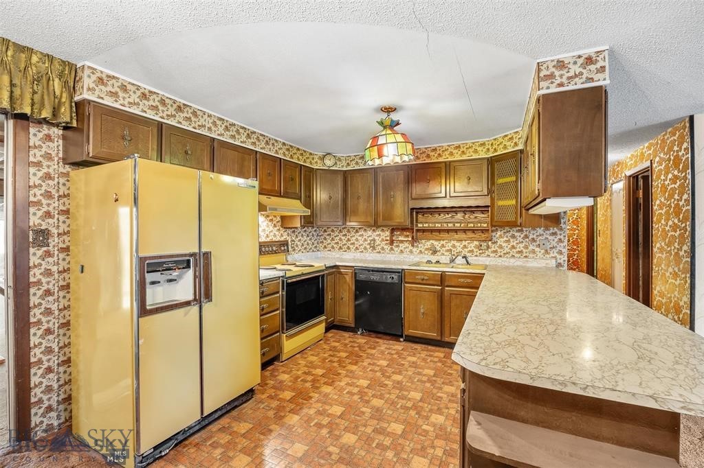 603 Desmet Street Property Photo 13