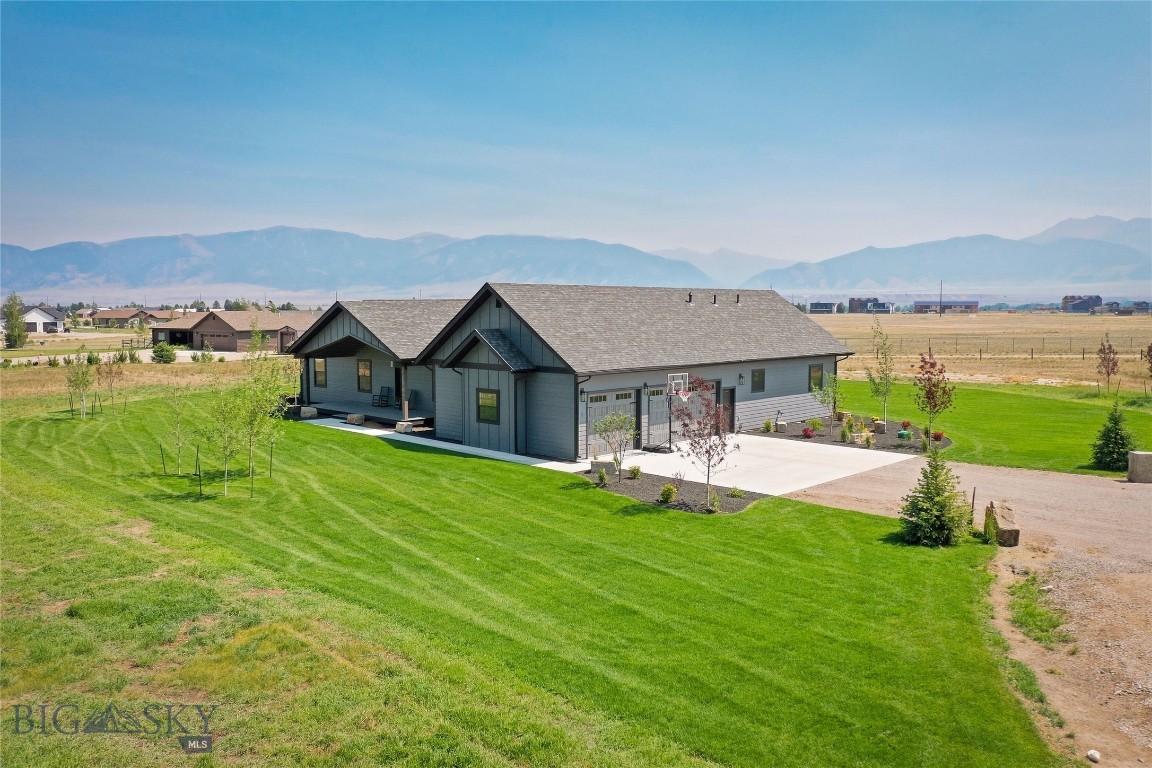 5 Wheat Grass Court Property Photo 5