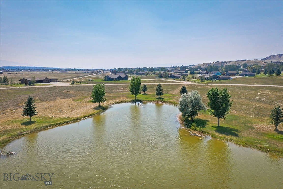5 Wheat Grass Court Property Photo 15