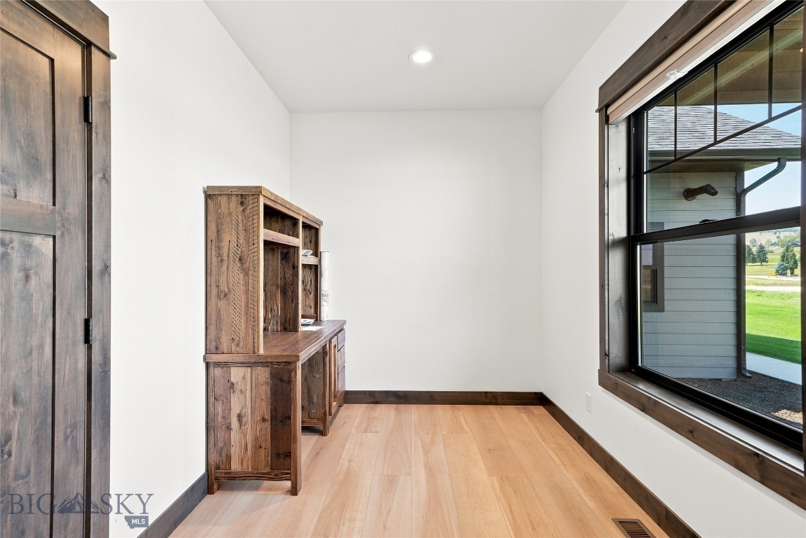 5 Wheat Grass Court Property Photo 18
