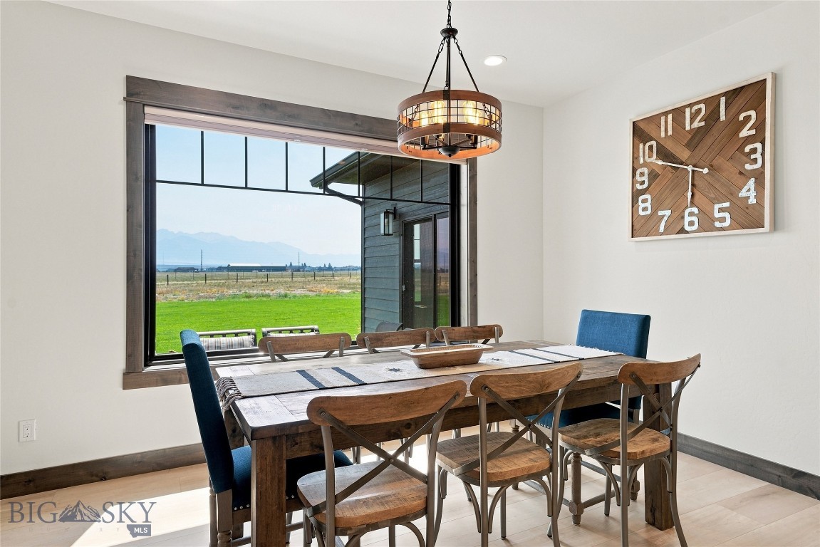 5 Wheat Grass Court Property Photo 39