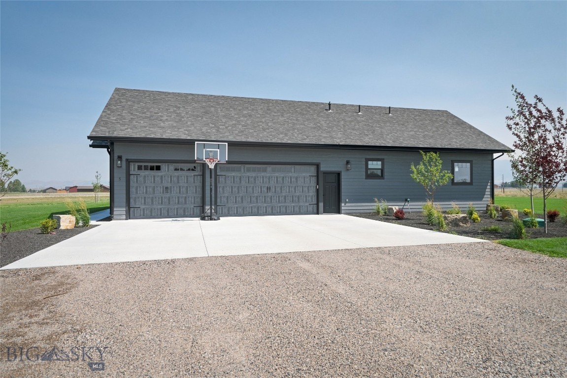 5 Wheat Grass Court Property Photo 77