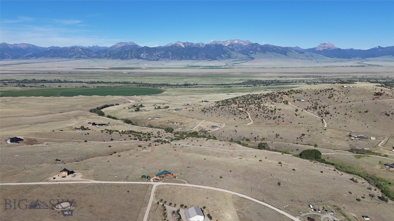 28 Bobcat Trail Property Photo 34
