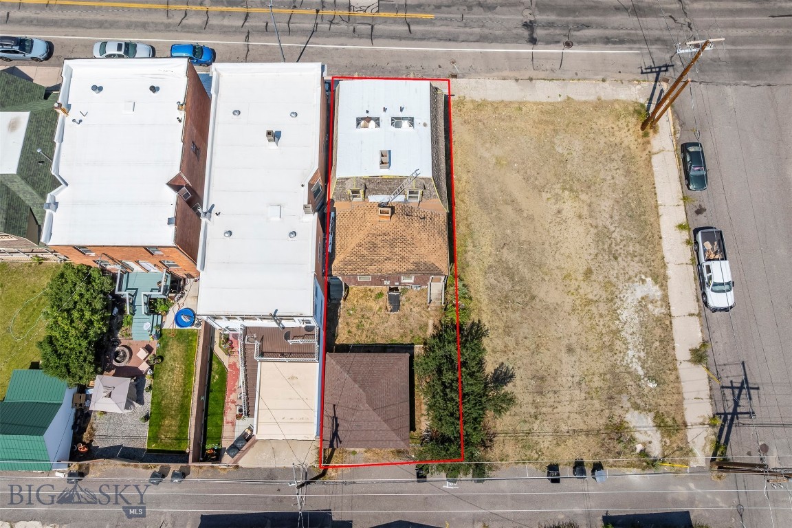 714 W Granite Property Photo 6