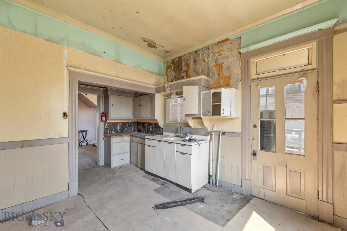 714 W Granite Property Photo 30