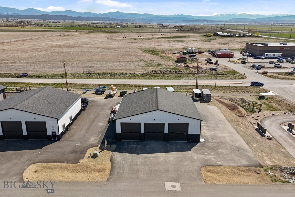 7535 Roughsawn Drive Property Photo 1