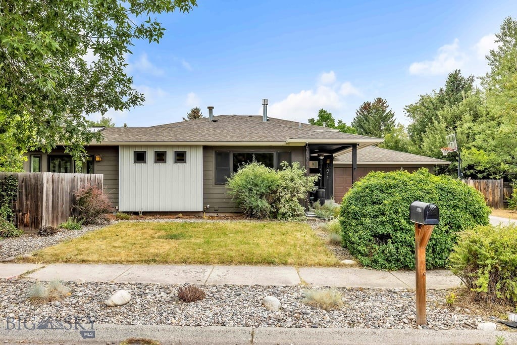 1411 S Rouse Avenue Property Photo 3